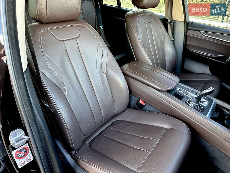 Позашляховик / Кросовер BMW X5 2016 в Харкові