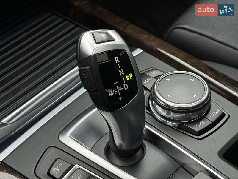 Внедорожник / Кроссовер BMW X5 2016 в Тернополе