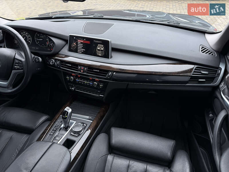 Внедорожник / Кроссовер BMW X5 2016 в Тернополе