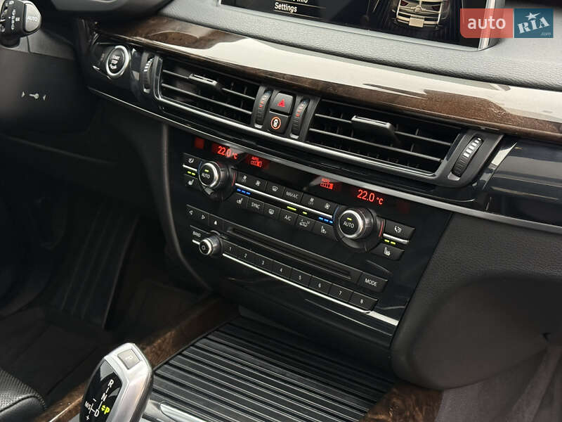 Внедорожник / Кроссовер BMW X5 2016 в Тернополе