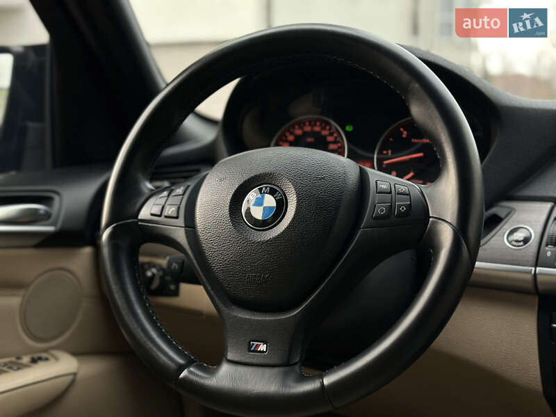 Внедорожник / Кроссовер BMW X5 2011 в Ивано-Франковске