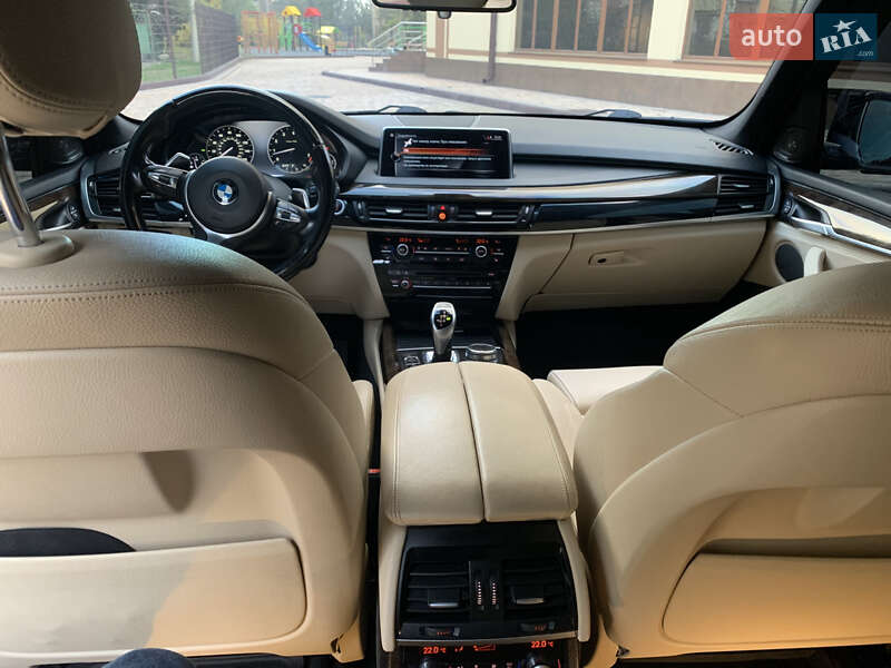 Внедорожник / Кроссовер BMW X5 2016 в Измаиле