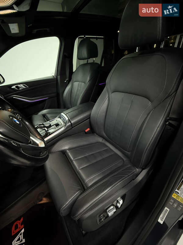 Внедорожник / Кроссовер BMW X5 2018 в Одессе