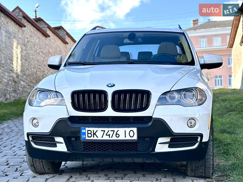 Внедорожник / Кроссовер BMW X5 2010 в Каменец-Подольском