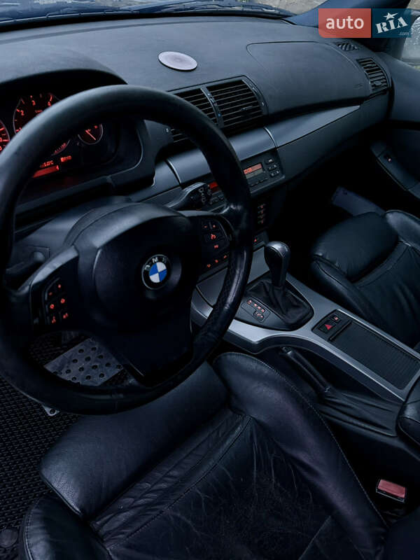 Позашляховик / Кросовер BMW X5 2006 в Рівному