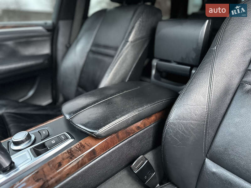 Внедорожник / Кроссовер BMW X5 2007 в Владимире