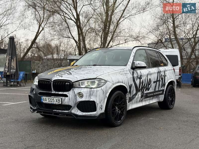 Внедорожник / Кроссовер BMW X5 2014 в Киеве