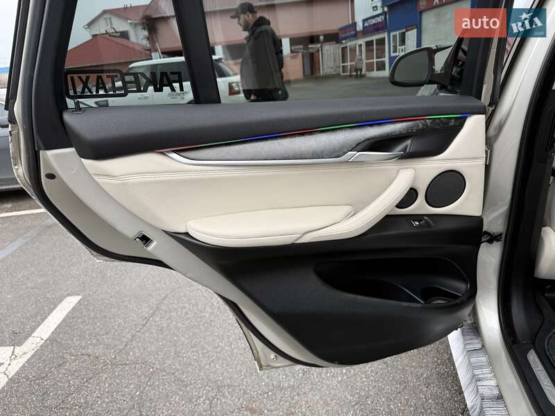 Внедорожник / Кроссовер BMW X5 2014 в Киеве