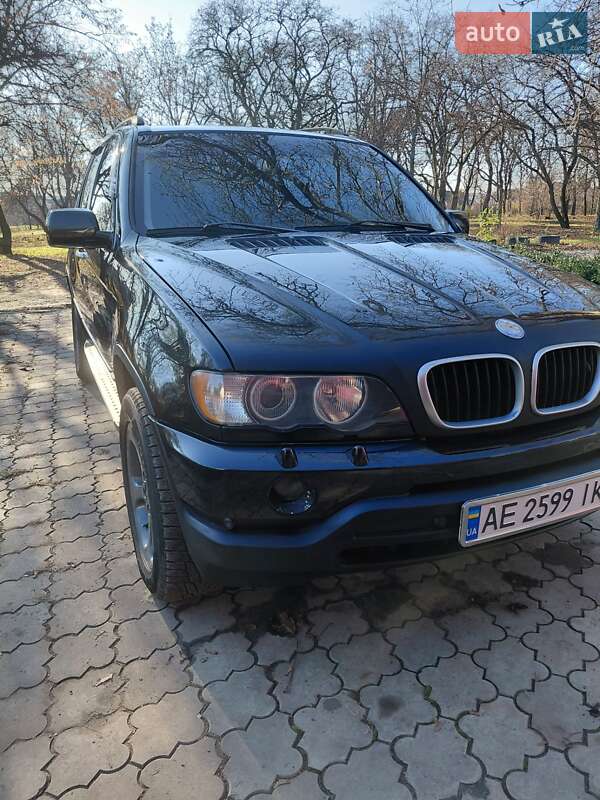Внедорожник / Кроссовер BMW X5 2002 в Днепре