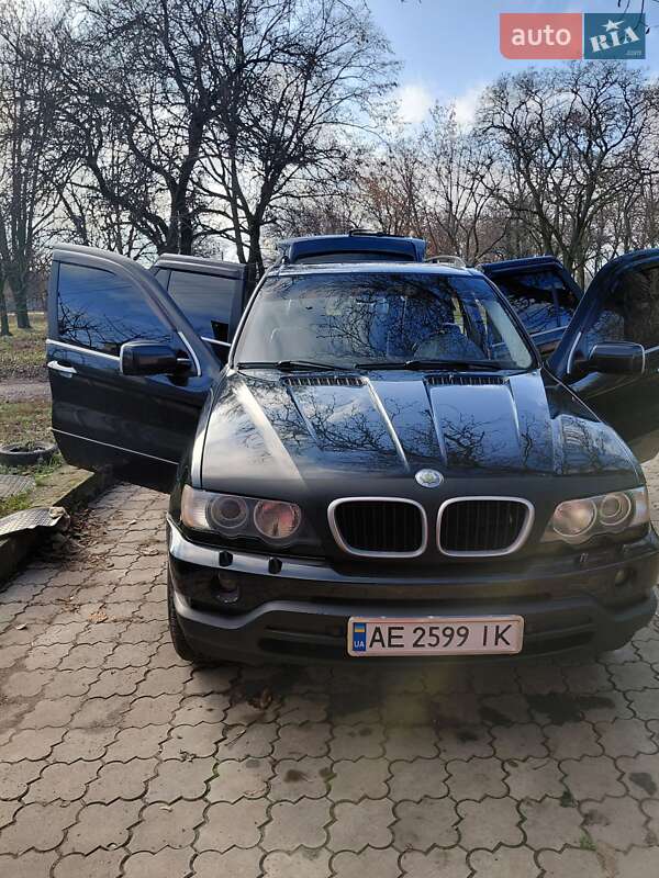 Внедорожник / Кроссовер BMW X5 2002 в Днепре