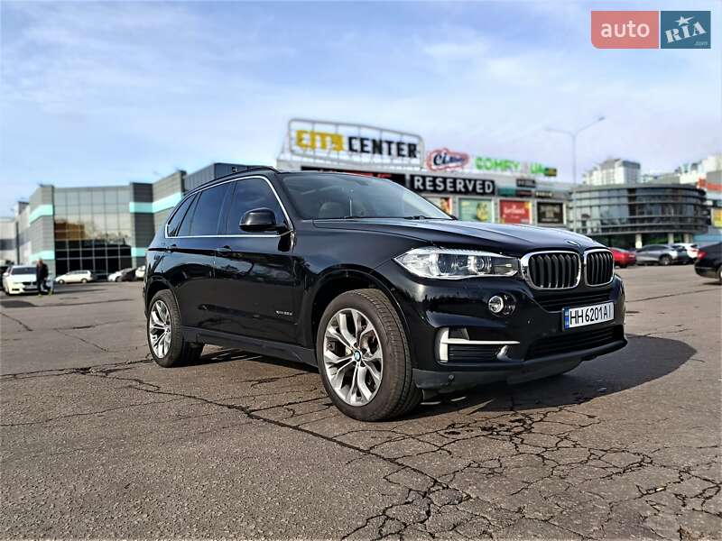 Внедорожник / Кроссовер BMW X5 2015 в Одессе