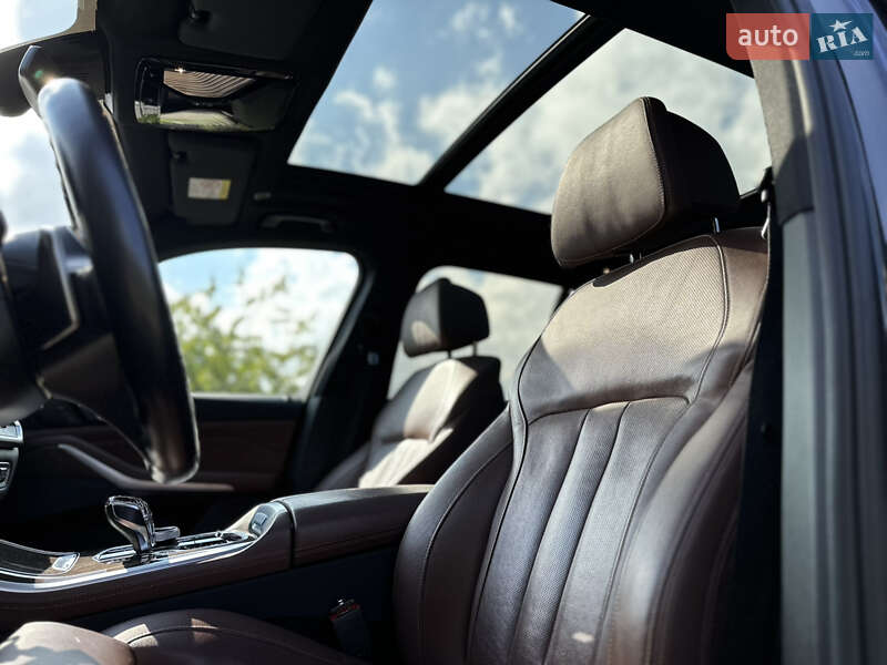 Внедорожник / Кроссовер BMW X5 2019 в Тернополе