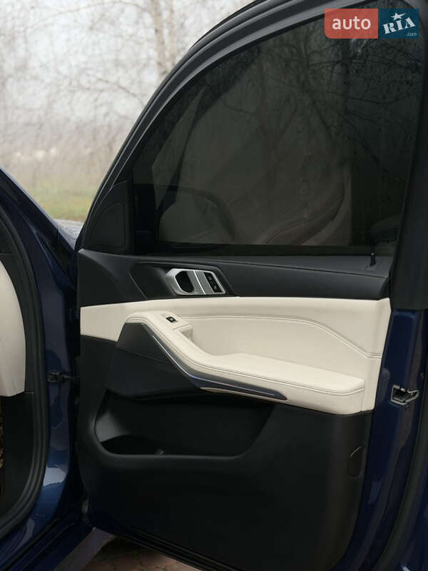 Позашляховик / Кросовер BMW X5 2019 в Дніпрі