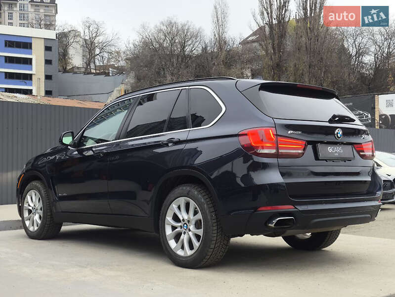 Внедорожник / Кроссовер BMW X5 2016 в Киеве