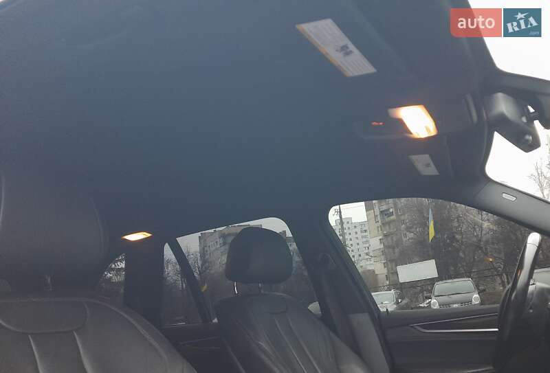 Внедорожник / Кроссовер BMW X5 2017 в Хмельницком