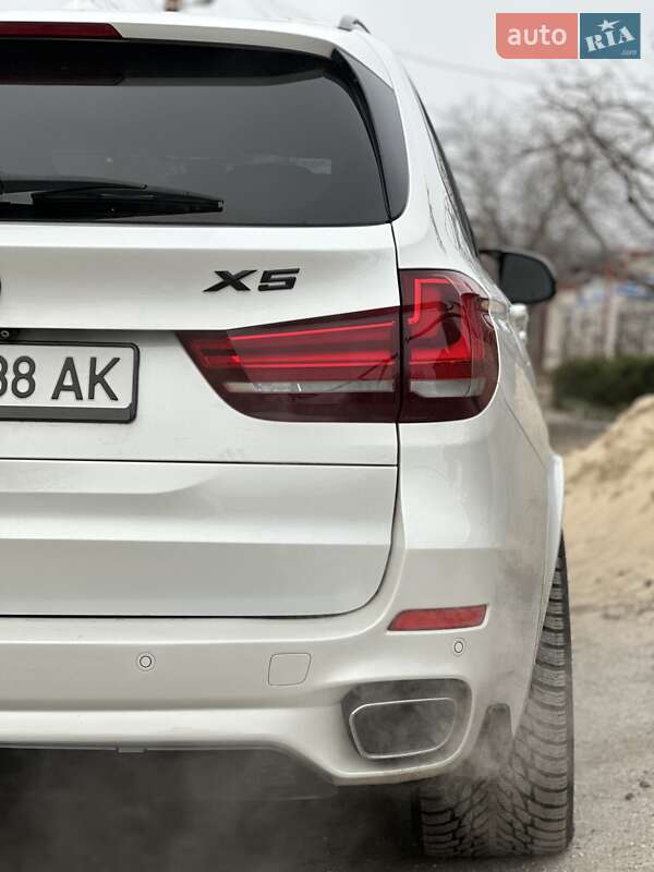 Внедорожник / Кроссовер BMW X5 2015 в Днепре