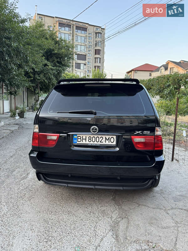 Внедорожник / Кроссовер BMW X5 2004 в Измаиле