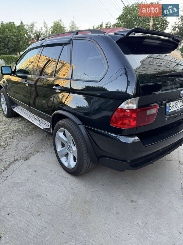 Внедорожник / Кроссовер BMW X5 2004 в Измаиле