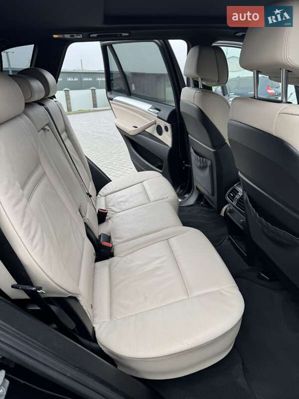 Внедорожник / Кроссовер BMW X5 2011 в Бережанах