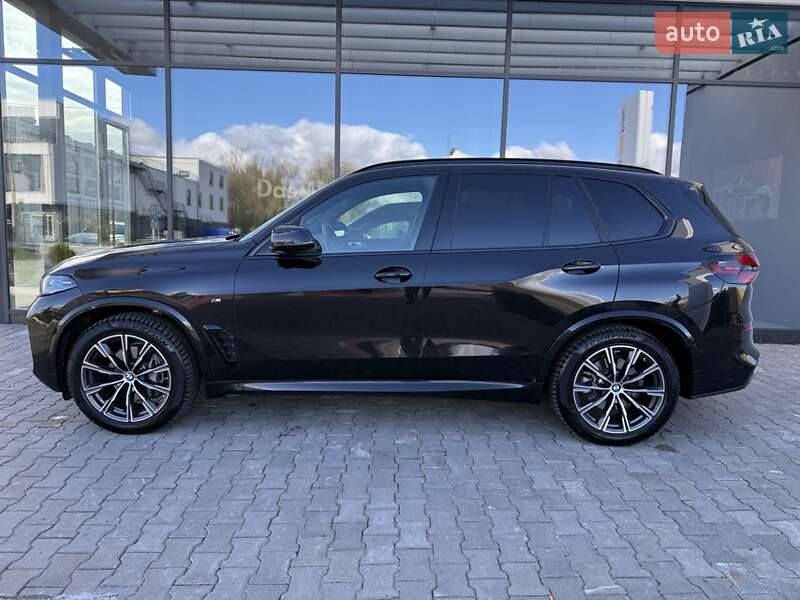 Внедорожник / Кроссовер BMW X5 2024 в Хмельницком