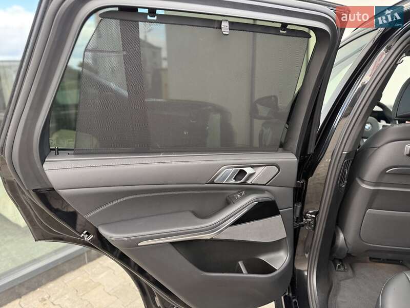 Внедорожник / Кроссовер BMW X5 2024 в Хмельницком