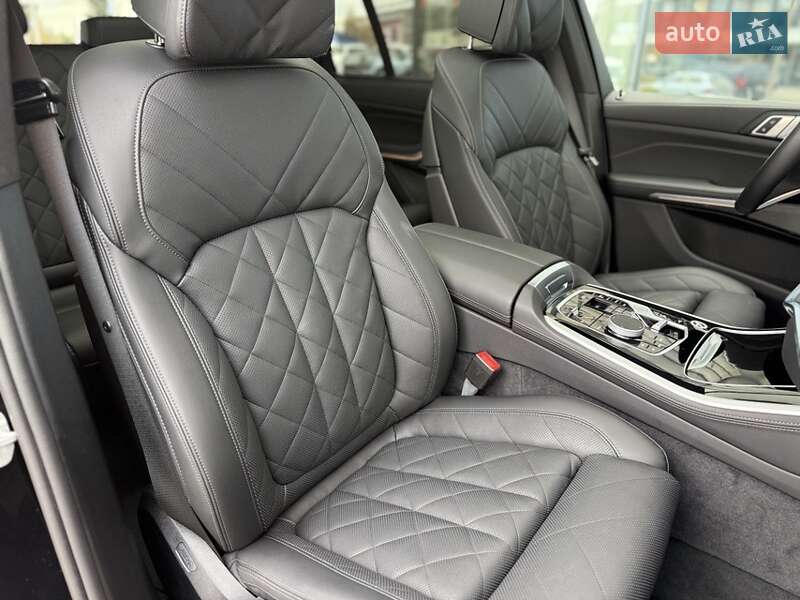 Внедорожник / Кроссовер BMW X5 2024 в Хмельницком