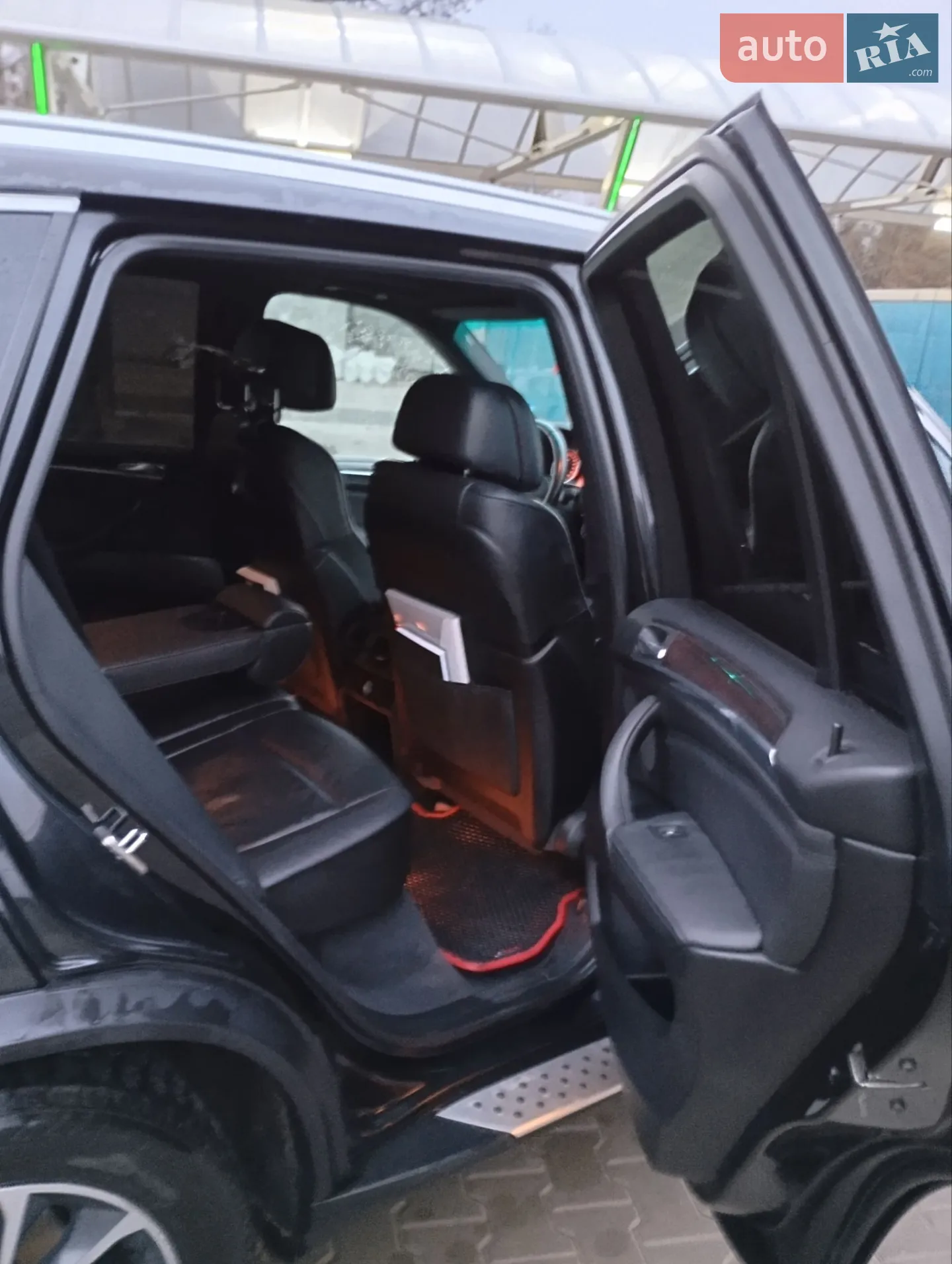 2010 BMW X5 - мініатюра 12