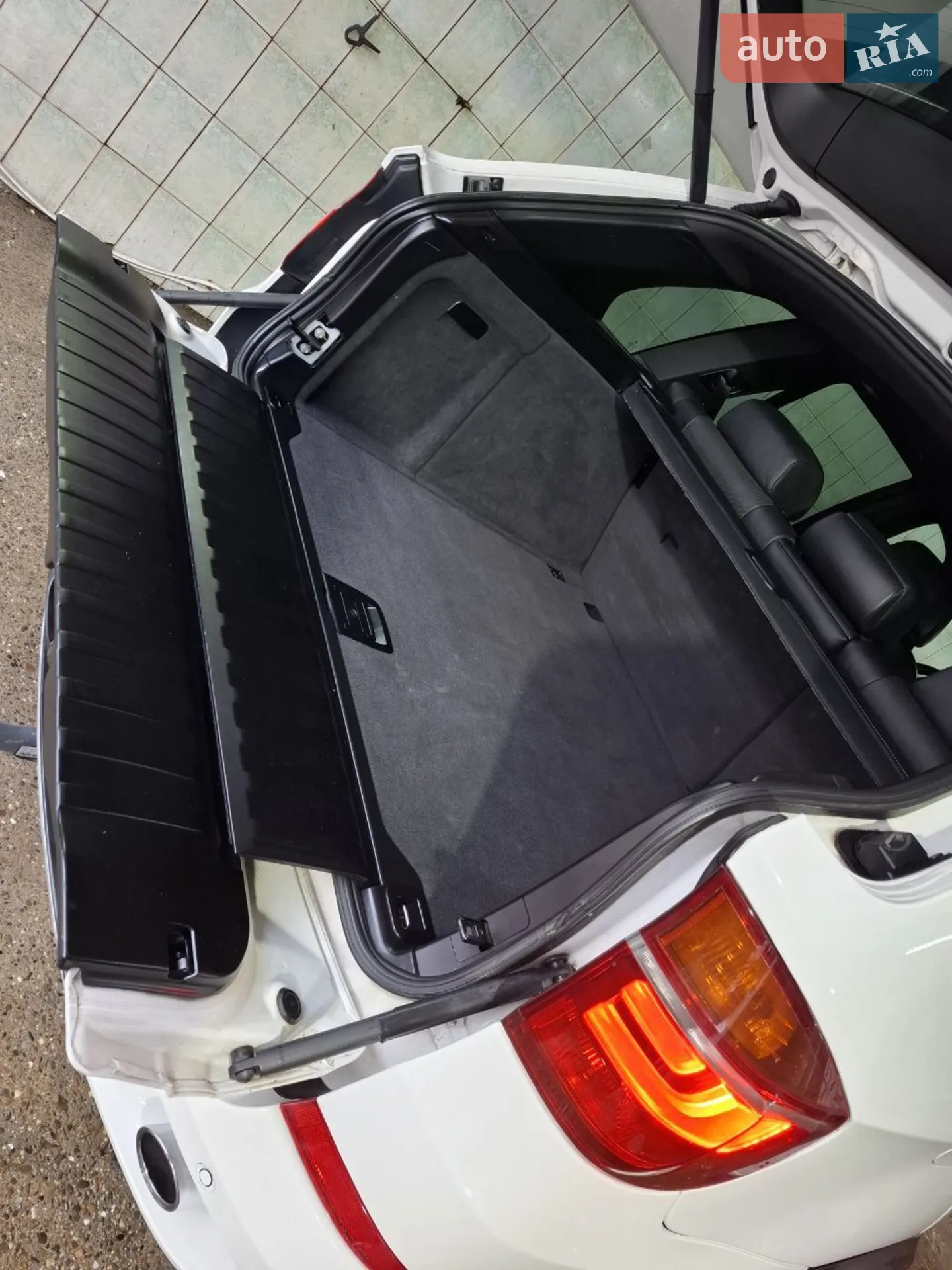 2010 BMW X5 - мініатюра 16