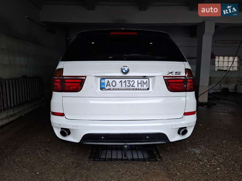 Внедорожник / Кроссовер BMW X5 2010 в Виноградове