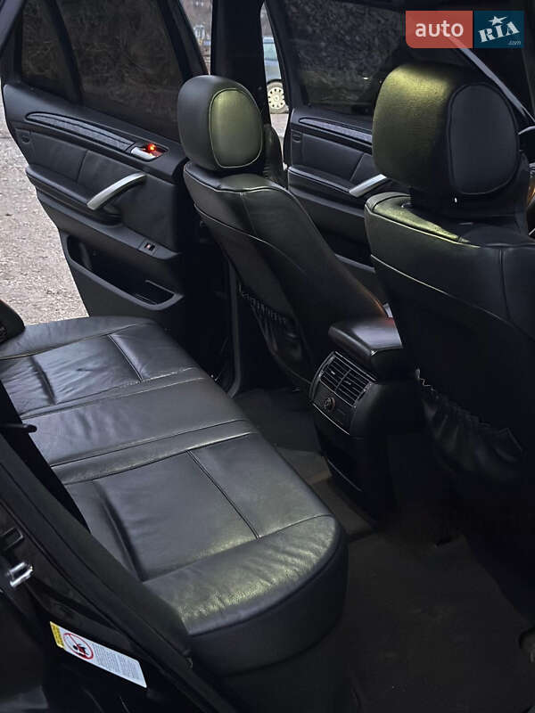 Внедорожник / Кроссовер BMW X5 2002 в Виннице