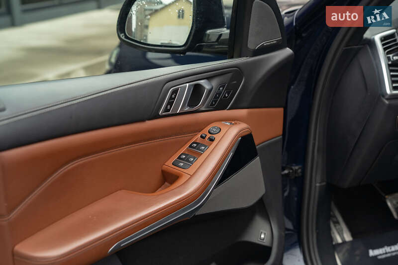 Внедорожник / Кроссовер BMW X5 2022 в Черновцах