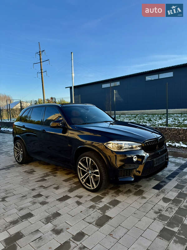 Внедорожник / Кроссовер BMW X5 2015 в Луцке