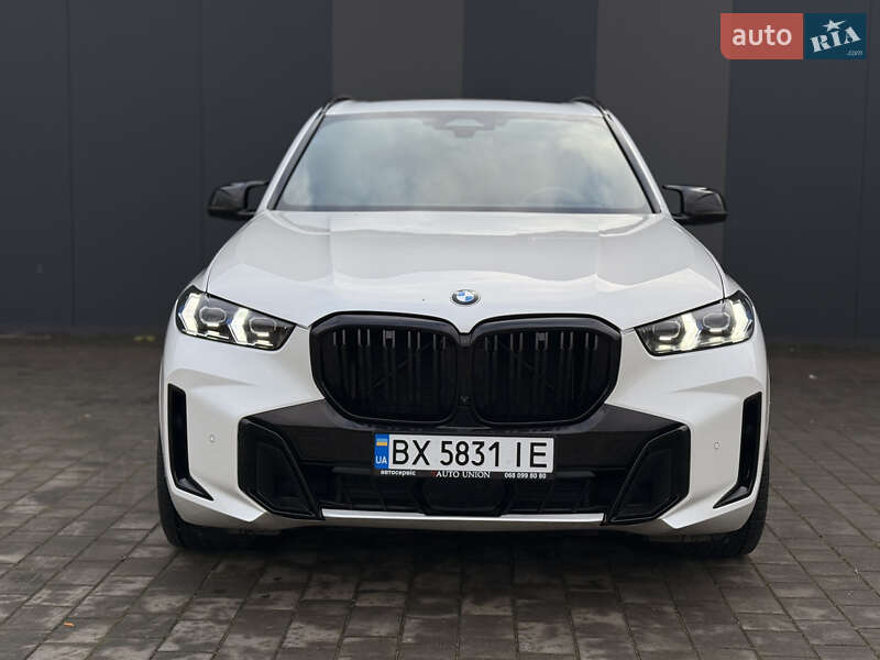 Внедорожник / Кроссовер BMW X5 2023 в Хмельницком