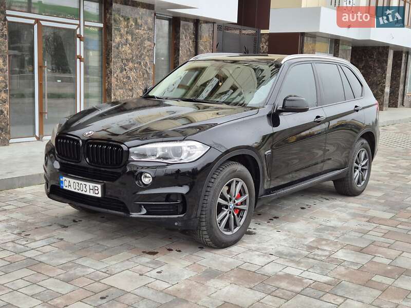 Позашляховик / Кросовер BMW X5 2016 в Черкасах