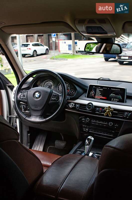 Позашляховик / Кросовер BMW X5 2014 в Києві
