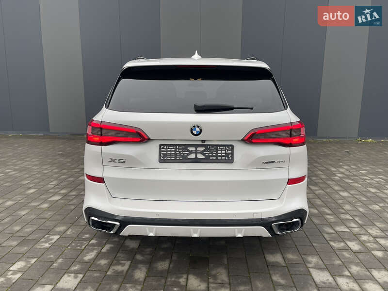 Внедорожник / Кроссовер BMW X5 2019 в Хмельницком