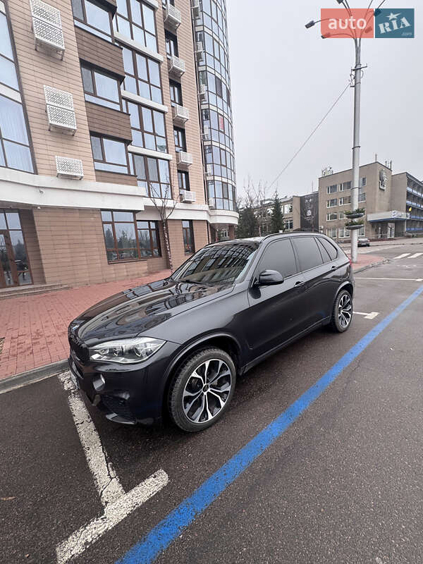 Внедорожник / Кроссовер BMW X5 2016 в Кременчуге