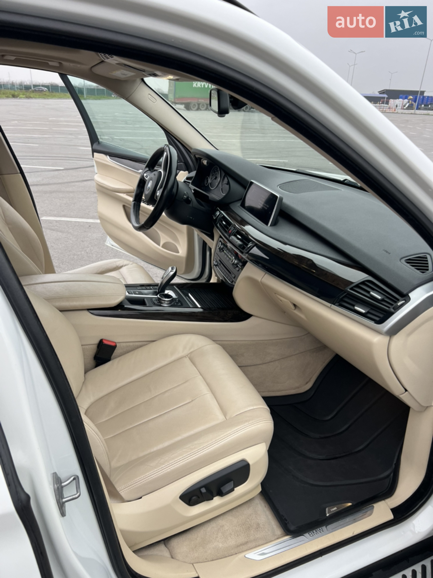 2014 BMW X5 - мініатюра 18
