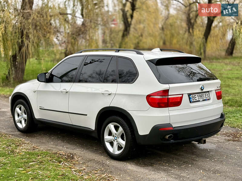 Внедорожник / Кроссовер BMW X5 2009 в Николаеве