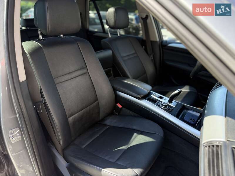 Внедорожник / Кроссовер BMW X5 2012 в Львове