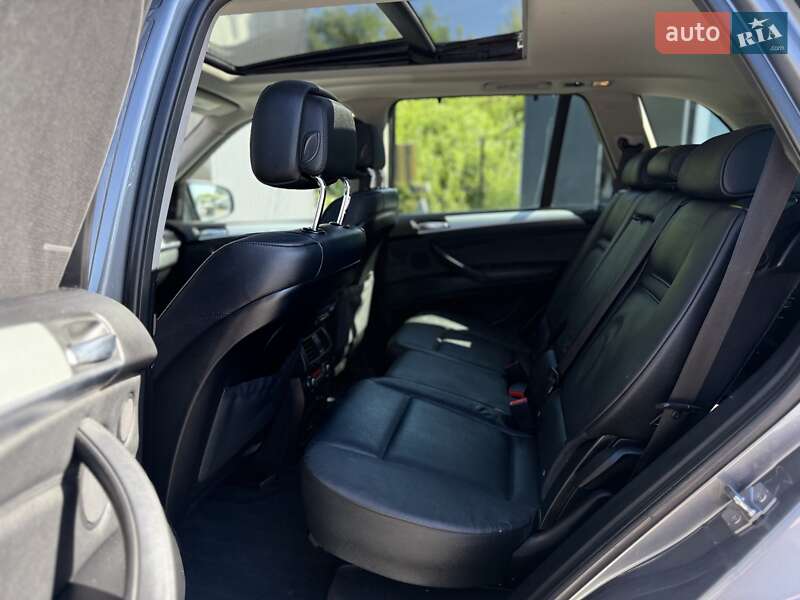 Внедорожник / Кроссовер BMW X5 2012 в Львове