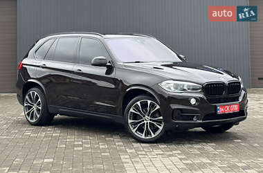 Позашляховик / Кросовер BMW X5 2014 в Рівному