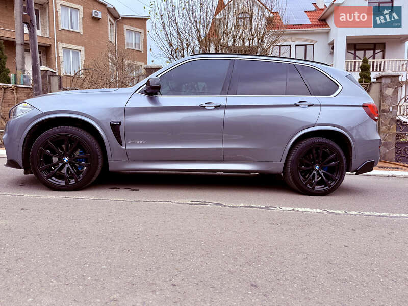 Внедорожник / Кроссовер BMW X5 2014 в Черновцах