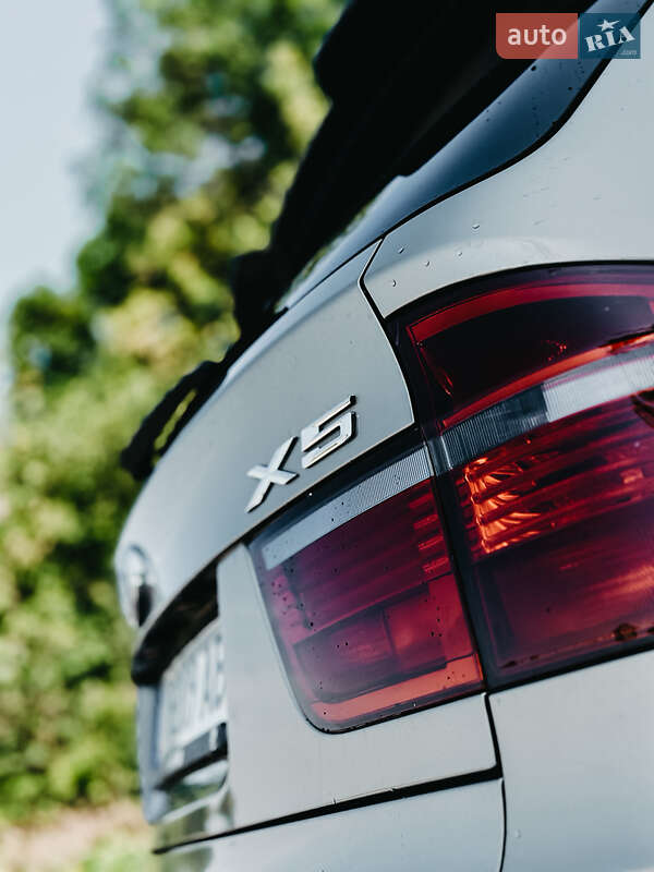 Внедорожник / Кроссовер BMW X5 2009 в Дубно