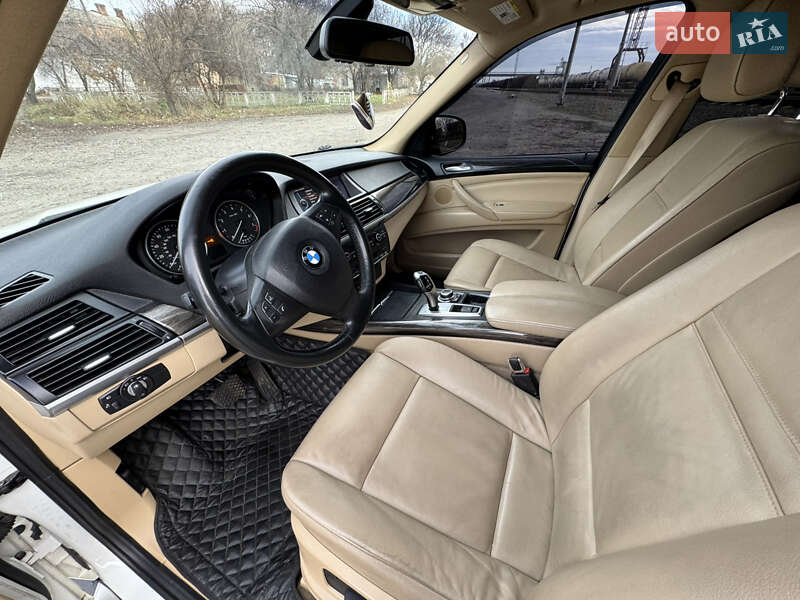 Внедорожник / Кроссовер BMW X5 2011 в Киеве фото 9 Внедорожник / Кроссовер BMW X5 2011 в Киеве