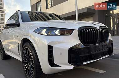 Внедорожник / Кроссовер BMW X5 2023 в Киеве