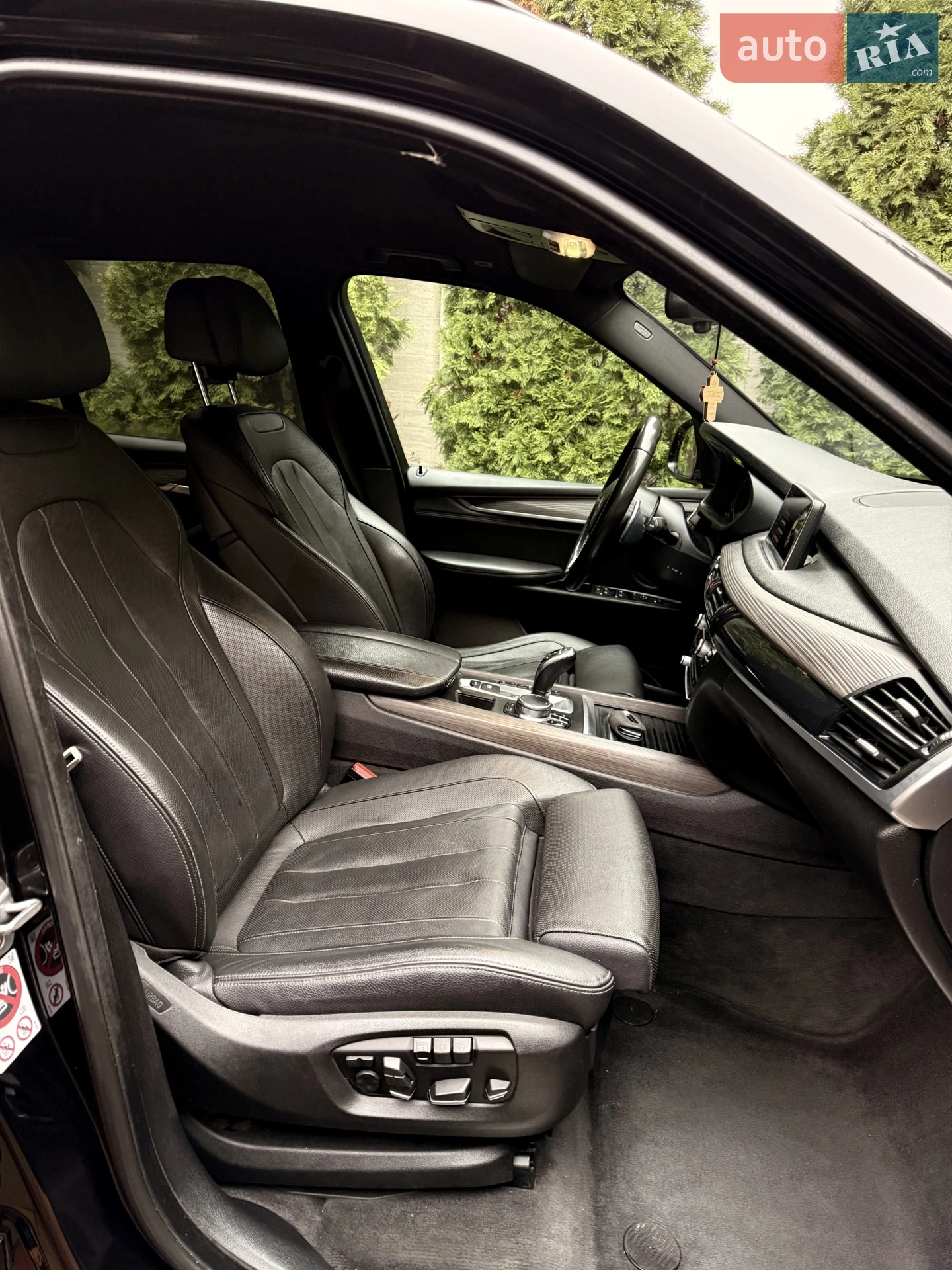 2017 BMW X5 - мініатюра 21