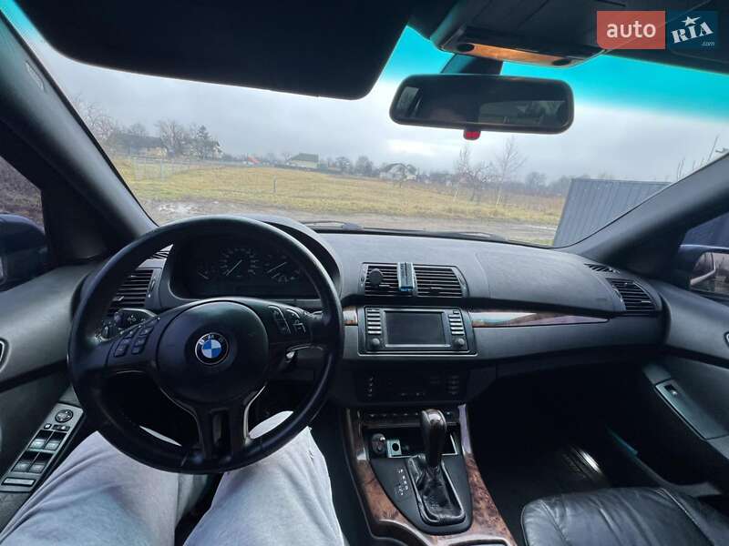 Позашляховик / Кросовер BMW X5 2002 в Коломиї