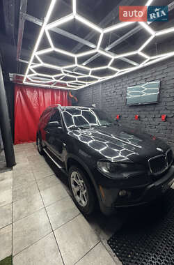 Внедорожник / Кроссовер BMW X5 2008 в Запорожье