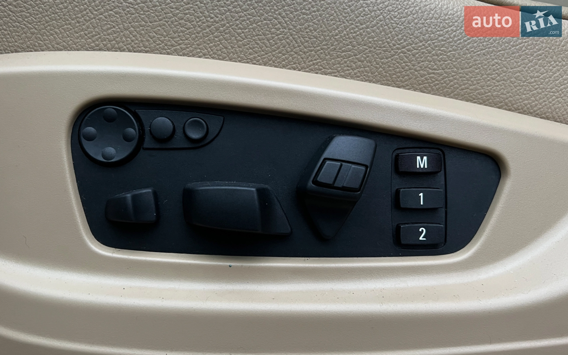 2012 BMW X5 - мініатюра 18